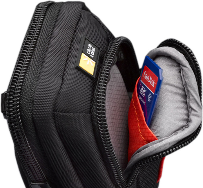 Case Logic DCB-302K top