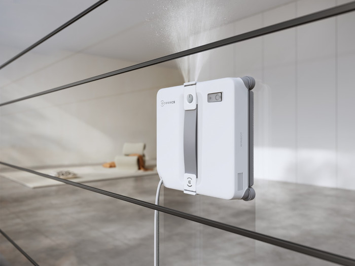 Ecovacs WINBOT mini 2 product in gebruik