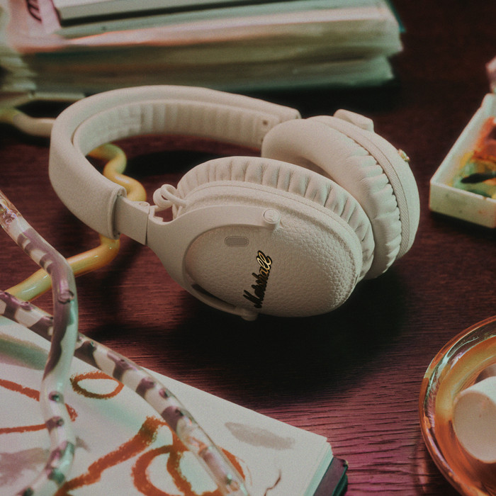 Marshall Monitor III ANC Cream product in gebruik