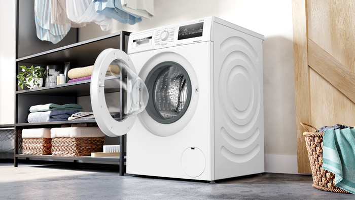 Bosch WAN2827YFG Iron Assist product in use