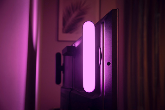 Philips Hue Play Lichtbalk White & Color Zwart Uitbreiding product in gebruik