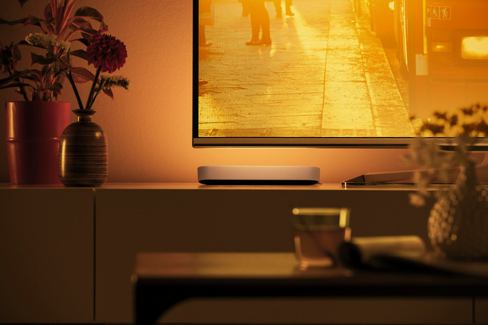 Philips Hue Play Lichtbalk White & Color Wit Uitbreiding product in gebruik