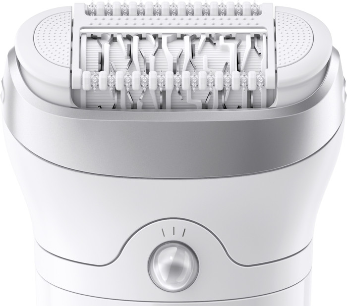Braun Silk-épil 7 7-030 Zilver detail