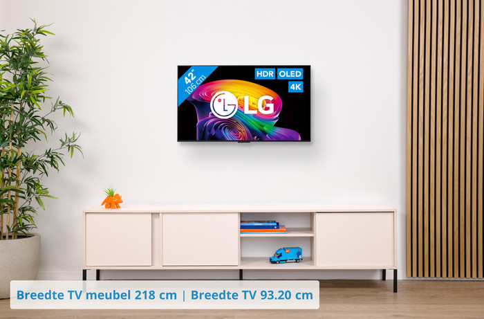 LG OLED 42" C6 (2026) visual Coolblue 1