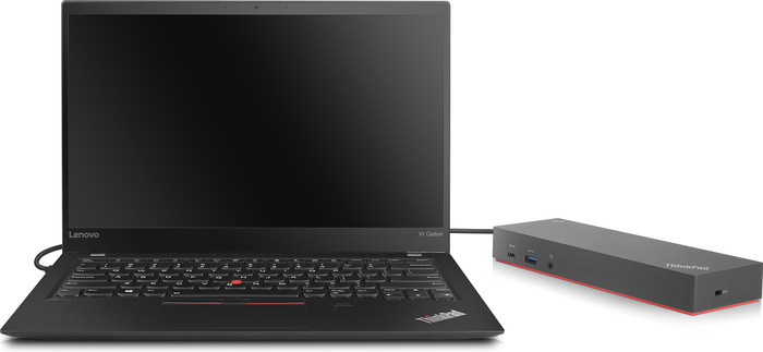Lenovo ThinkPad Hybride USB-C and USB-A Docking Station product in use