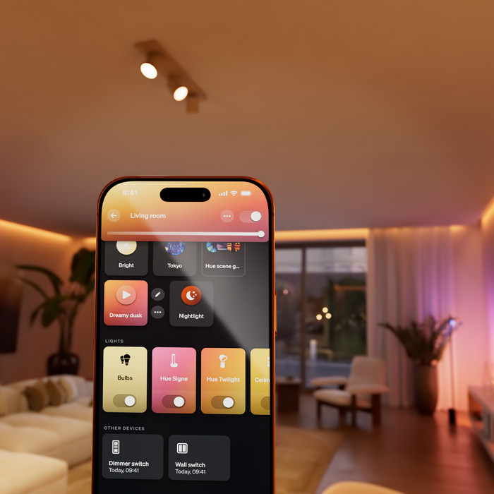 Philips Hue Bedrade Wandschakelaarmodule voor Slimme Lampen product in gebruik