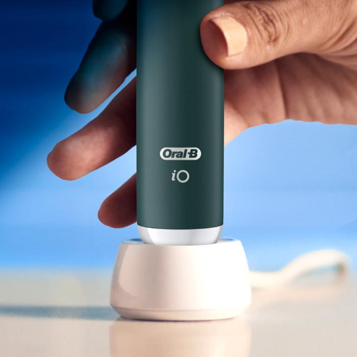 Oral-B iO 2 Groen product in gebruik