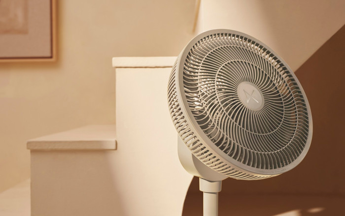 Duux Whisper 3 Greige product in use