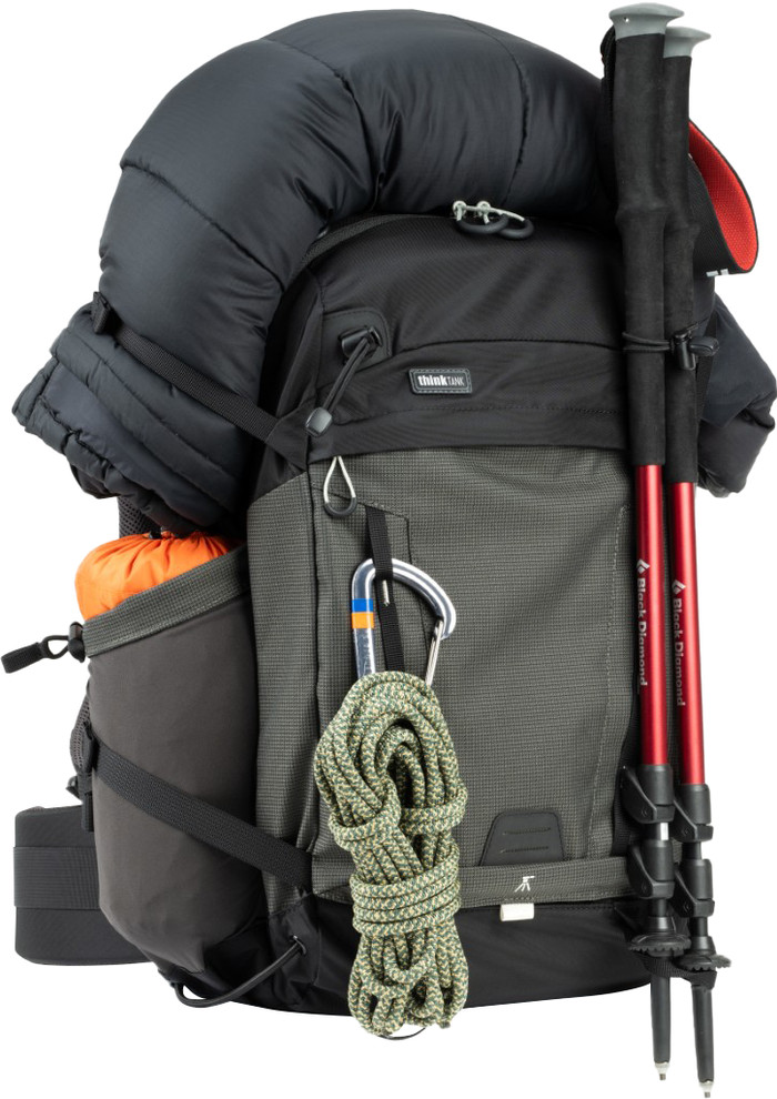 Think Tank BackLight 26L Slate Zwart rechterkant
