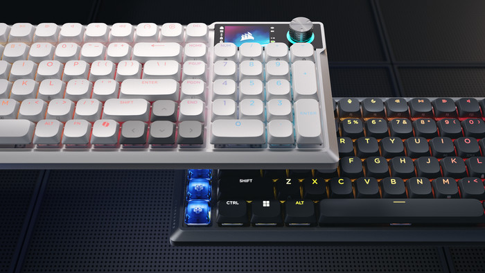 Corsair Vanguard AIR 99 Wireless Gaming Toetsenbord Wit Azerty product in gebruik