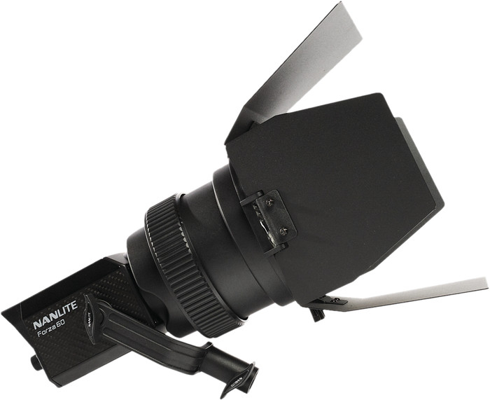 Nanlite Fresnel Objectif + Coupe-flux pour Forza 60 côté gauche