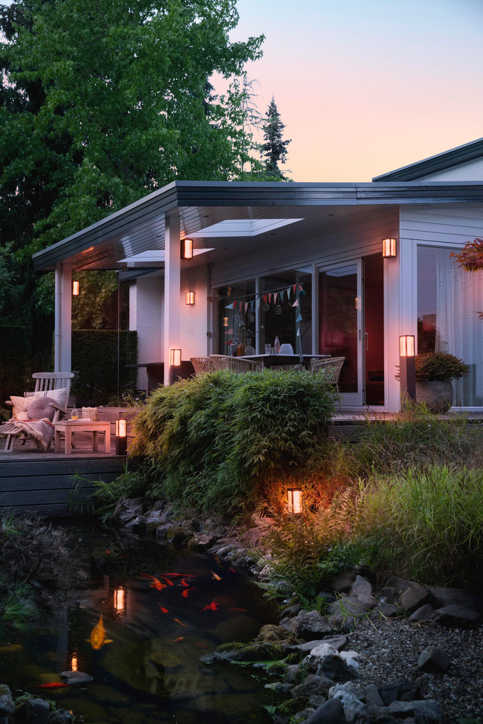 Philips Hue Impress Lampe sur Pied White and Color Noir Haut produit à l'usage