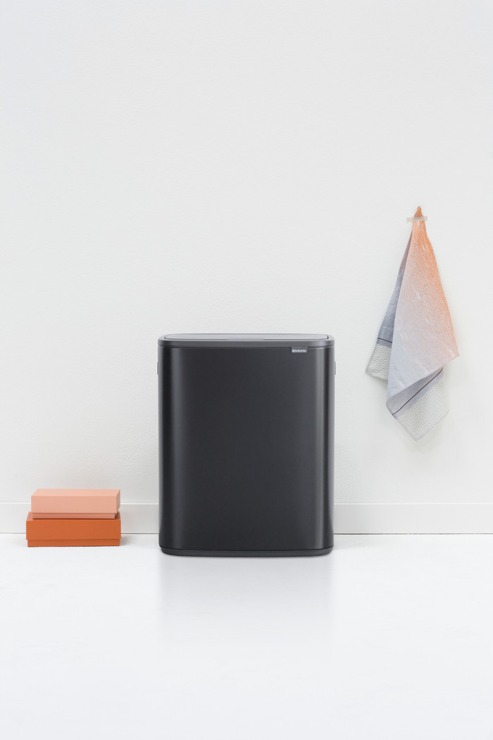 Brabantia Bo Touch Bin 2 x 30 Litres Noir Mat + Sacs Poubelle (120 pièces) produit à l'usage