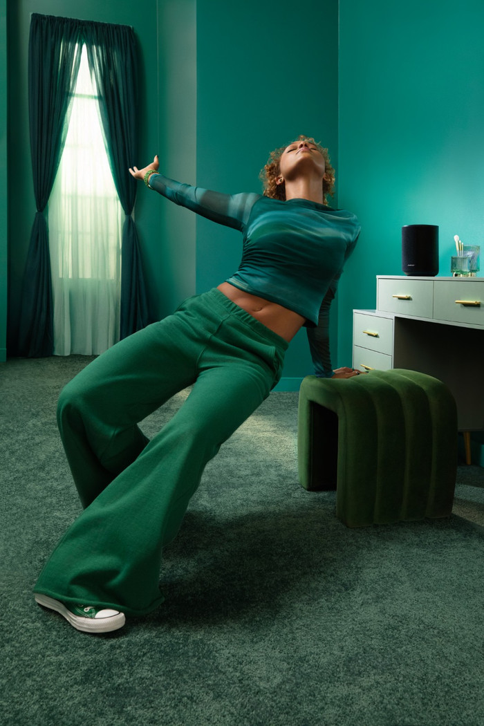 Bose Lifestyle Ultra Speaker Zwart product in gebruik