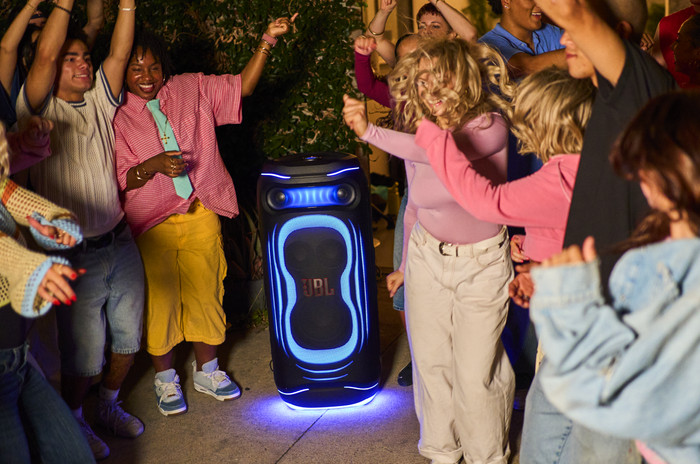 JBL Partybox Ultimate 2 produit à l'usage