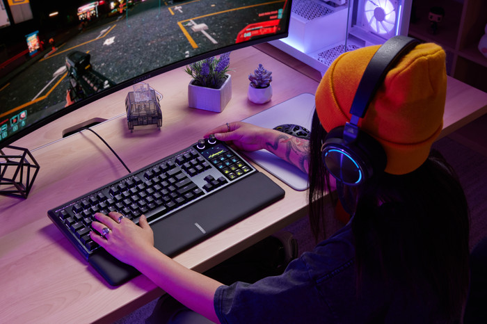 Corsair GALLEON 100 SD Gaming Toetsenbord Azerty product in gebruik
