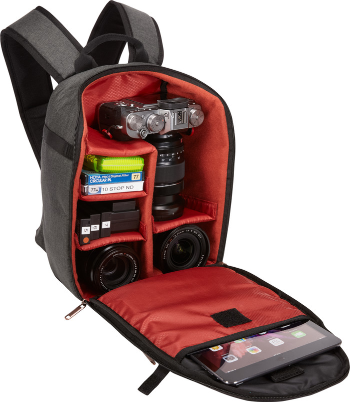 Case Logic Era Small Camera Backpack Gray detail