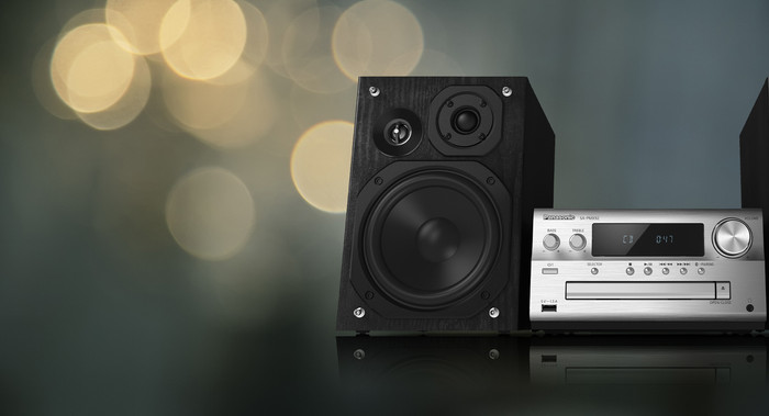 Panasonic SC-PMX94EG Silver product in use