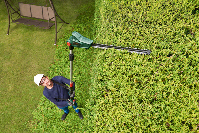 Bosch UniversalHedgePole 18 (sans batterie) produit à l'usage