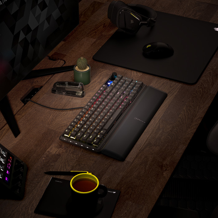 Corsair Vanguard 96 Mechanisch Gaming Toetsenbord Azerty product in gebruik