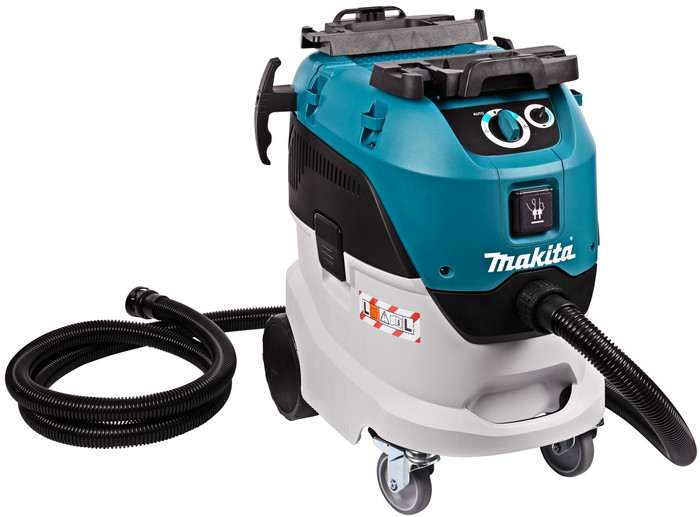 Makita VC4210L linkerkant