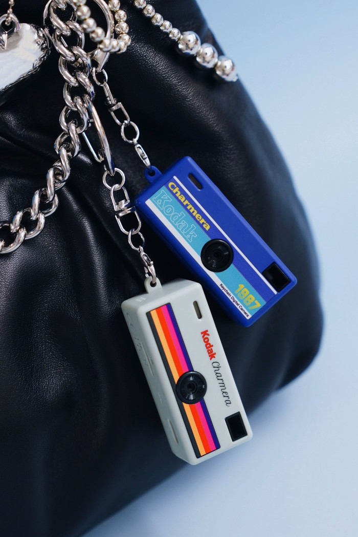 Kodak Charmera Keychain Digital Camera (Single Blind Box) product in gebruik