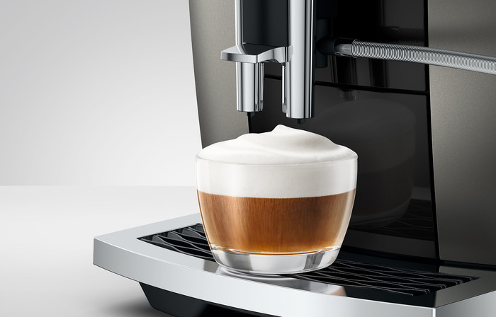 JURA E6 Dark Inox (ED) detail