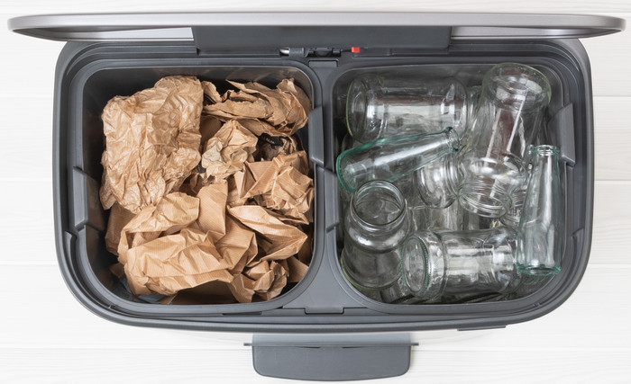 Brabantia Bo Pedal Bin 2 x 30 Litres Platinum + Sacs Poubelle (120 pièces) détail