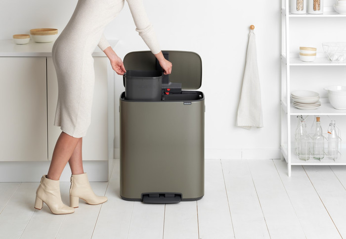 Brabantia Bo Pedal Bin 2 x 30 Litres Platinum + Sacs Poubelle (120 pièces) produit à l'usage