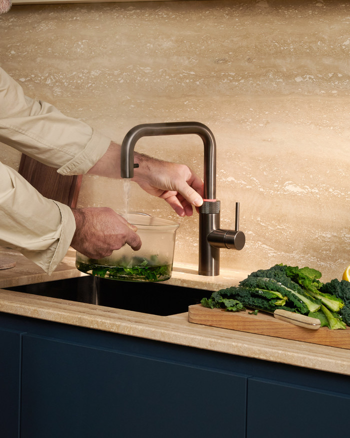 Quooker Flex Square Gunmetal product in use