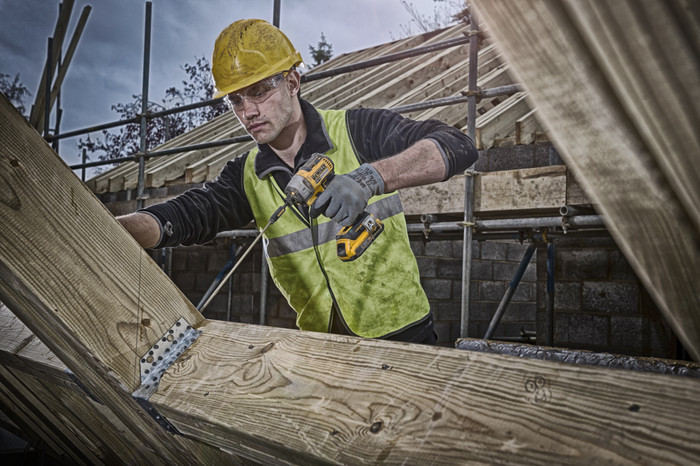 DeWalt DCD996P2-QW product in gebruik