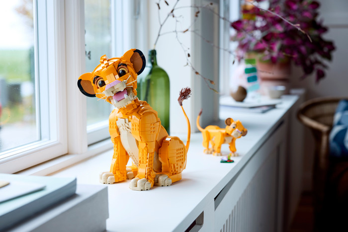 LEGO Disney Young Simba the Lion King 43247 product in use