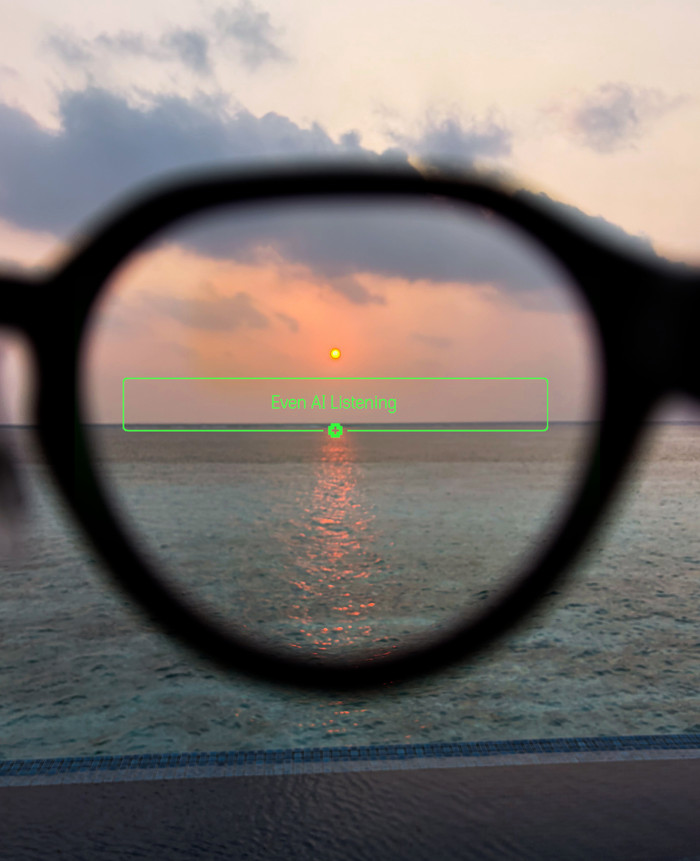 EvenRealities Even G2B Smart Glasses Grijs product in gebruik