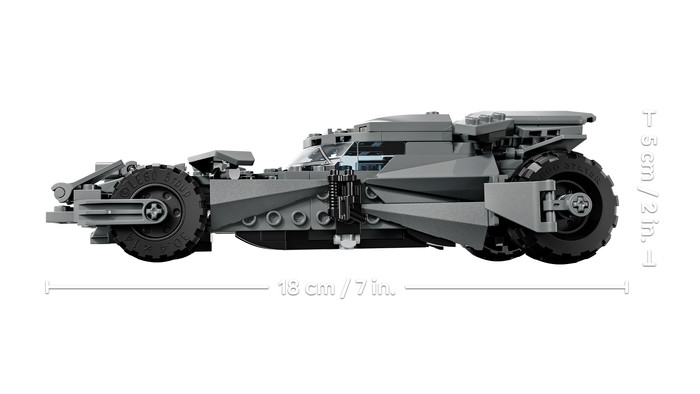 LEGO DC Batman v Superman Batmobile 76331 detail