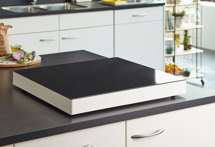 ETNA KIV360WIT product in use