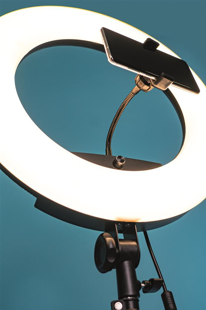 Dörr SL-480 LED Studio Ring Light produit à l'usage