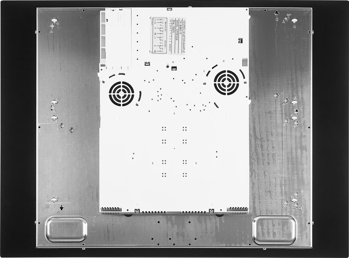 ETNA KIF672DS onderkant