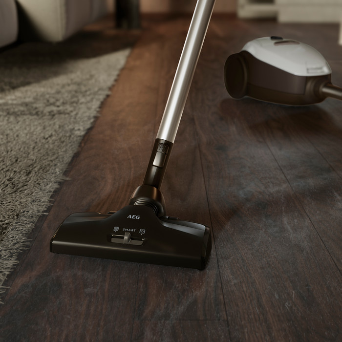 AEG VX82-1-2MG product in gebruik