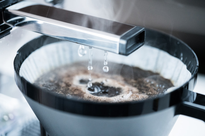 Moccamaster KBG Select Stainless Steel product in use