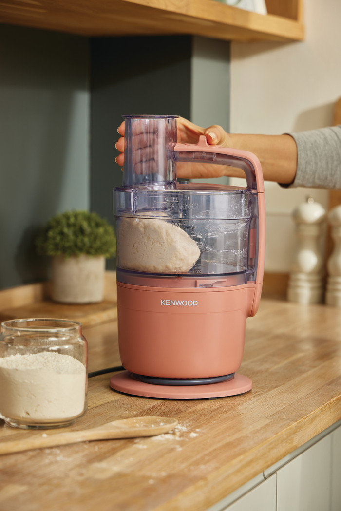 Kenwood Multipro Go FDP23.380RD Red Clay product in gebruik