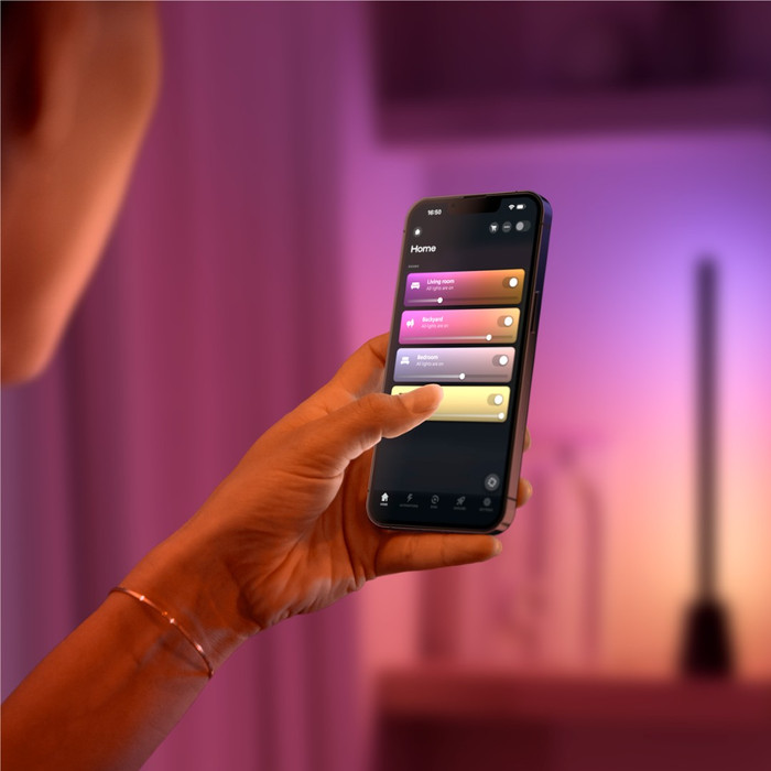 Philips Hue Play Tafellamp White and Color product in gebruik