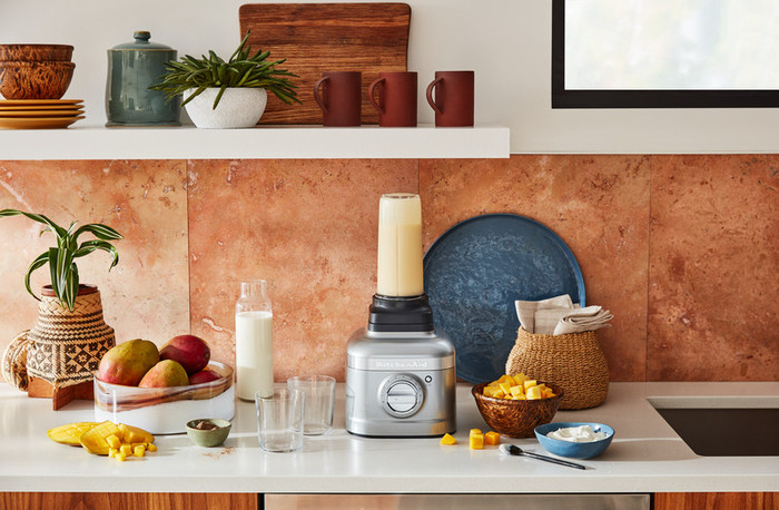 KitchenAid 5KSB2030PJB Mixing Cup 500ml with Blade System product in use