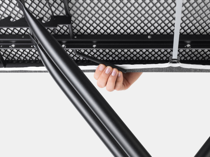 Brabantia Strijkplank C 124 x 45 cm Denim Black product in gebruik