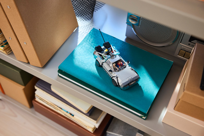 LEGO Speed Champions - La Machine à Remonter le Temps de Retour vers le Futur 77256 produit à l'usage