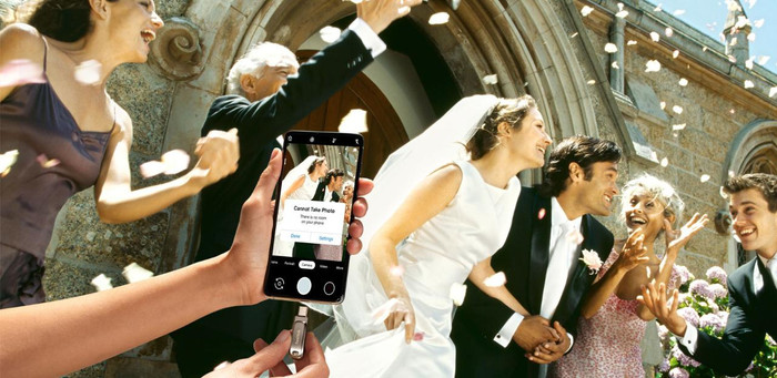 SanDisk Ultra Dual Drive 3.1 Luxe 64GB Duo Pack product in use