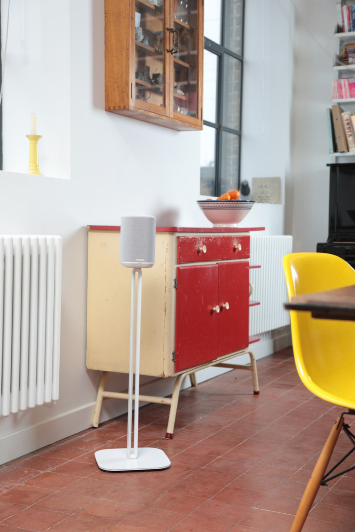 Denon Home 150 Pied d'Enceinte Blanc produit à l'usage