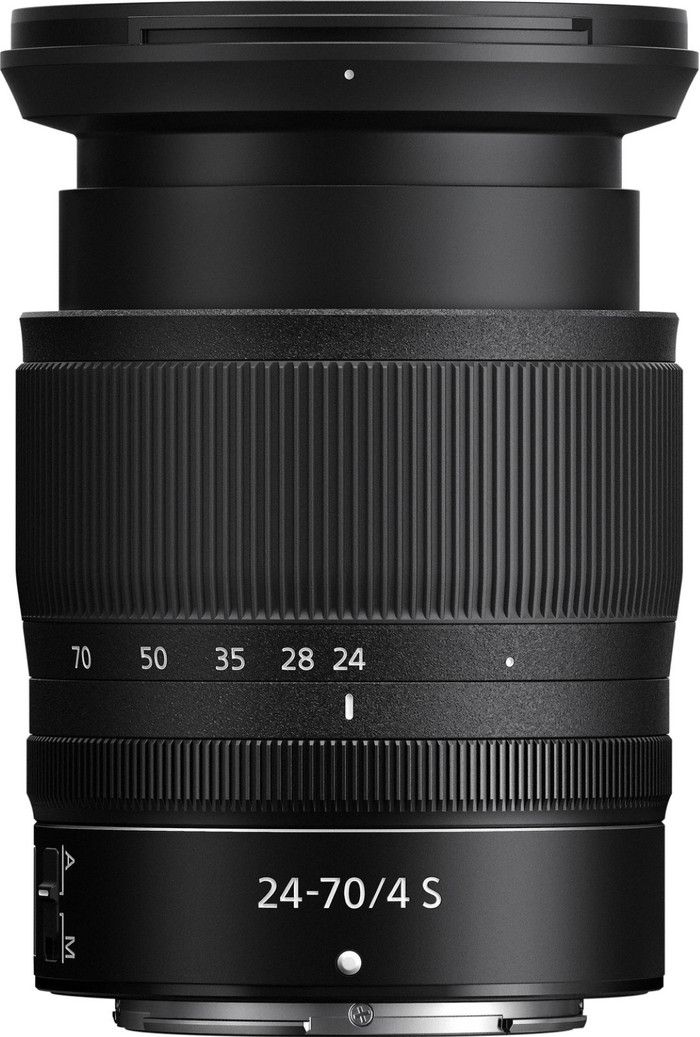 Nikon Z6 II + Nikkor Z 24-70mm f/4 S voorkant