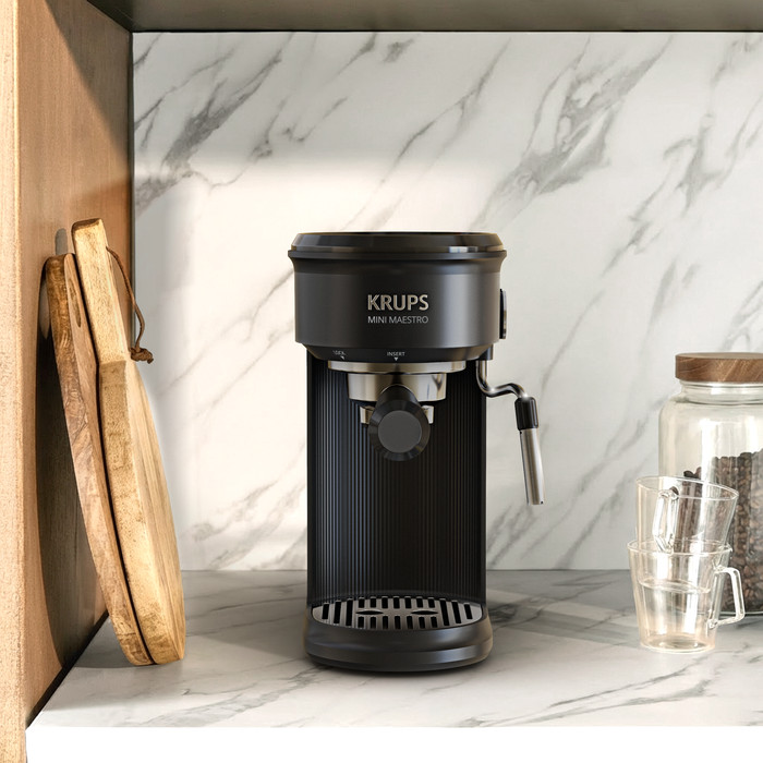 Krups Mini Maestro XP3508 Zwart product in gebruik