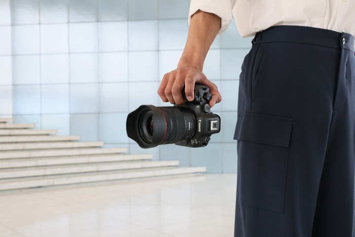 Canon RF 20-50mm f/4L IS USM PZ product in gebruik