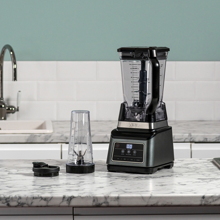 Ninja BN750EU product in use